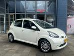 Toyota Aygo 1.0-12V | Elek-Pakket | Airco | 5-DRS, Voorwielaandrijving, Gebruikt, 4 stoelen, Handgeschakeld