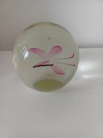 Glazen pressepapier met vlinder, Antiek en Kunst, Antiek | Glas en Kristal, Ophalen of Verzenden