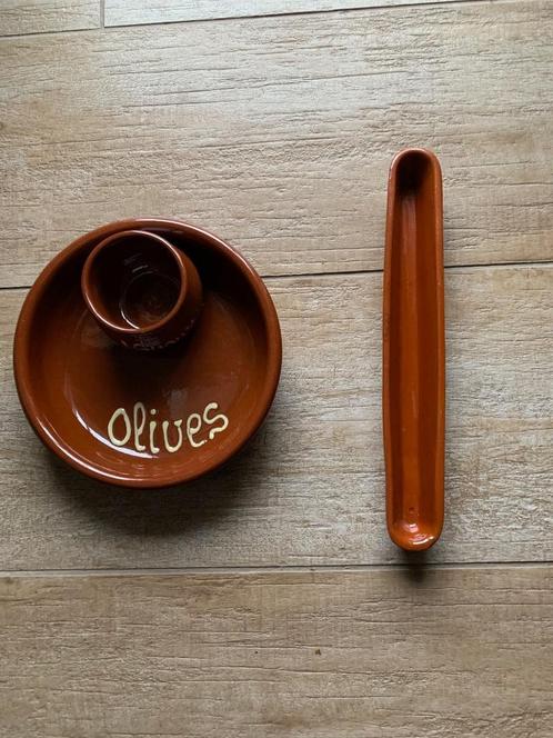 Olijven schaaltjes Ook apart te koop, Huis en Inrichting, Keuken | Servies, Gebruikt, Schaal of Schalen, Effen, Aardewerk, Ophalen of Verzenden