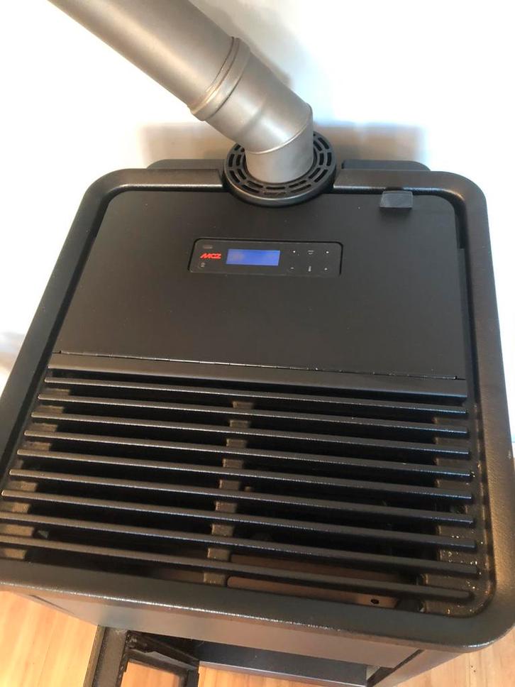 MCZ Pelletkachel Ghea X-Up 2 mnd oud-2 jaar garantie., Huis en Inrichting, Kachels, Nieuw, Vrijstaand, Pelletkachel, Overige brandstoffen