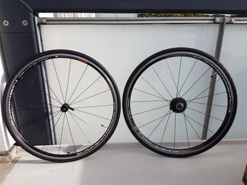 Campagnolo Khamsin Asymmetric | Wielset | Nette staat beschikbaar voor biedingen