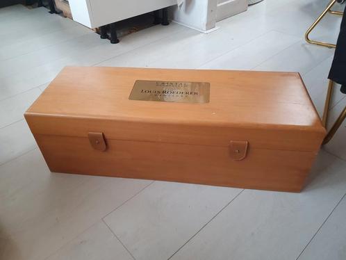 Louis Roederer "Cristal 2004" Champagne kist, Huis en Inrichting, Woonaccessoires | Kisten, Zo goed als nieuw, Minder dan 50 cm