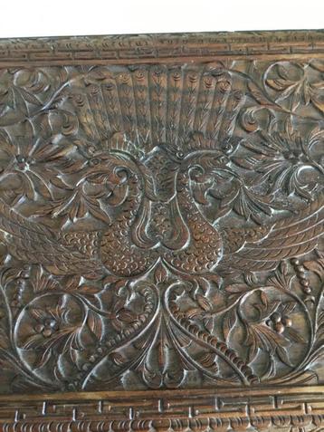 Antieke houten kist houtsnijwerk 31 x 21 x 11 cm beschikbaar voor biedingen