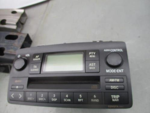 radio  met CD speler toyota corolla E 12, Auto diversen, Autoradio's, Ophalen of Verzenden