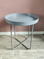 Metalen bijzettafeltje in het grijs, Minder dan 55 cm, Gebruikt, Metaal of Aluminium, Rond