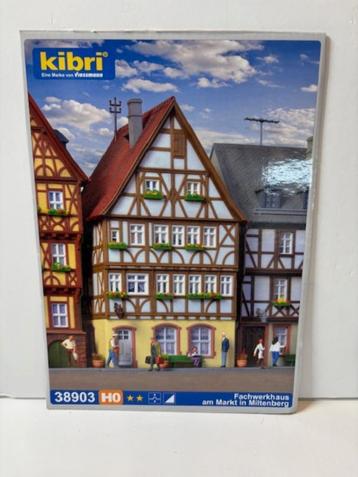 Kibri Fachwerkhaus 38903 met verlichting beschikbaar voor biedingen