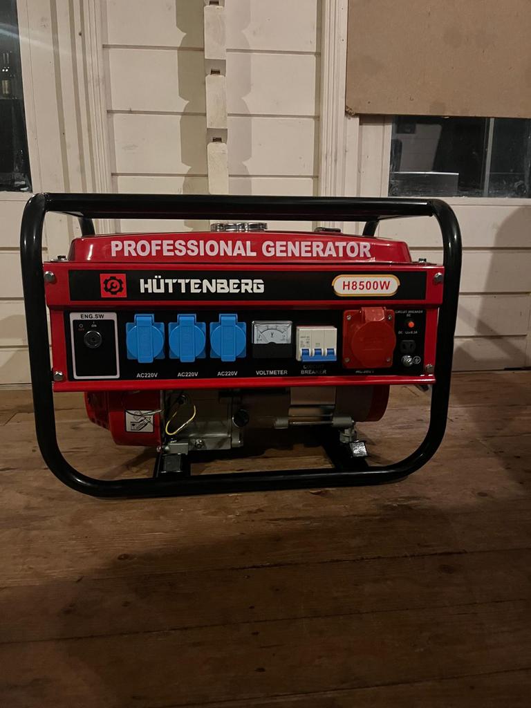 NIEUW Aggregaat – Huttenberg H8500W – Noodstroom, Doe-het-zelf en Verbouw, Ophalen, Zo goed als nieuw, Minder dan 5 kVA, Benzine