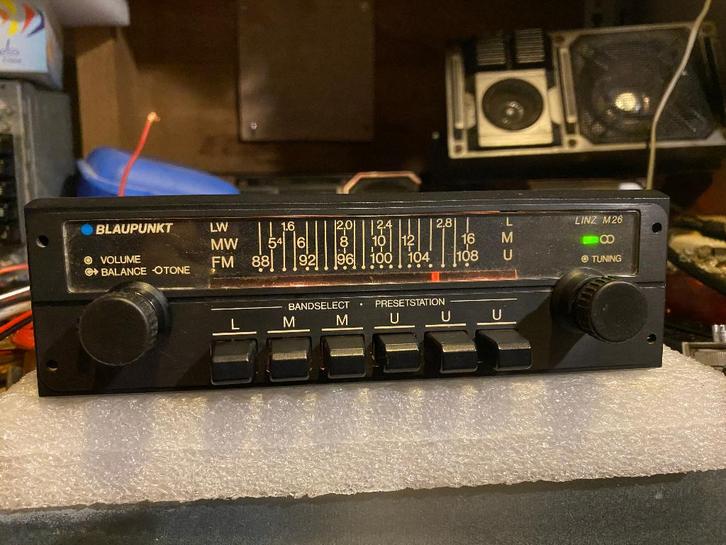Blaupunkt Linz M26 - stereo (FM) radio - jaren '80 (met Din), Auto diversen, Autoradio's, Gebruikt, Ophalen