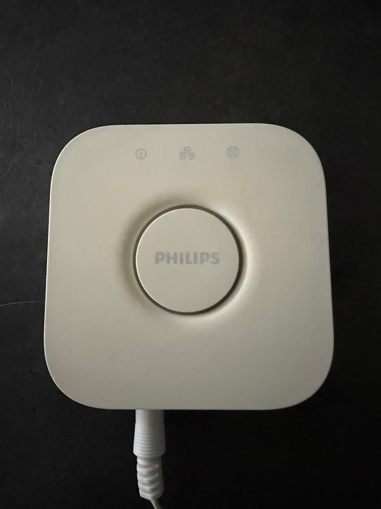 Philips Hue Bridge, Ophalen of Verzenden, Zo goed als nieuw, Minder dan 50 cm