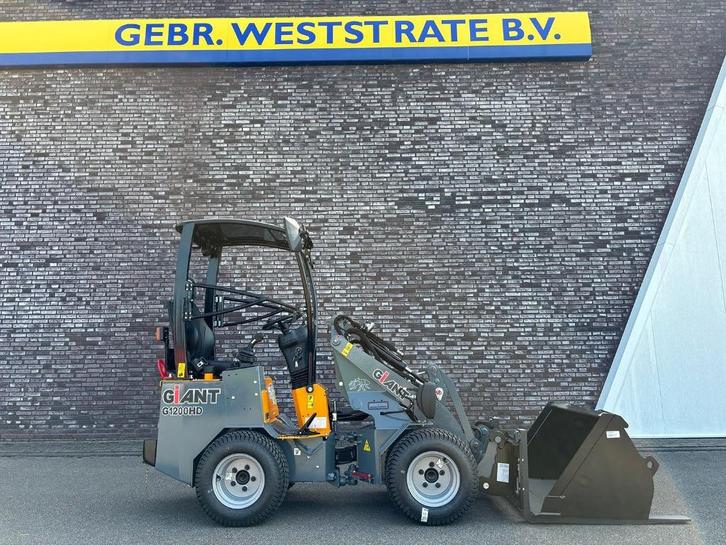 Giant G1200 HD, Zakelijke goederen, Machines en Bouw | Kranen en Graafmachines, Wiellader of Shovel, Ophalen