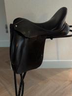 Mooi Custom Icon Coda 18 inch dressuurzadel, Dieren en Toebehoren, Ophalen of Verzenden, Dressuur