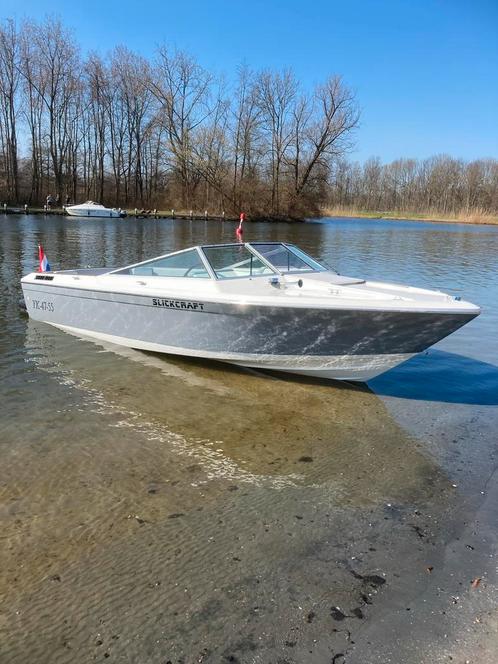 Speedboot met mercruiser V8 220pk incl. trailer, Watersport en Boten, Speedboten, Gebruikt, 6 meter of meer, Benzine, 200 pk of meer