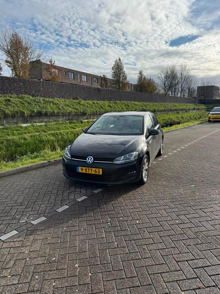 Volkswagen Golf 1.2 TSI 77KW 5D 2014 Zwart, Auto's, Volkswagen, Particulier, Golf, ABS, Adaptieve lichten, Adaptive Cruise Control