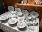 69 delig Lotus Rorstrand servies, Antiek en Kunst, Antiek | Servies compleet, Ophalen