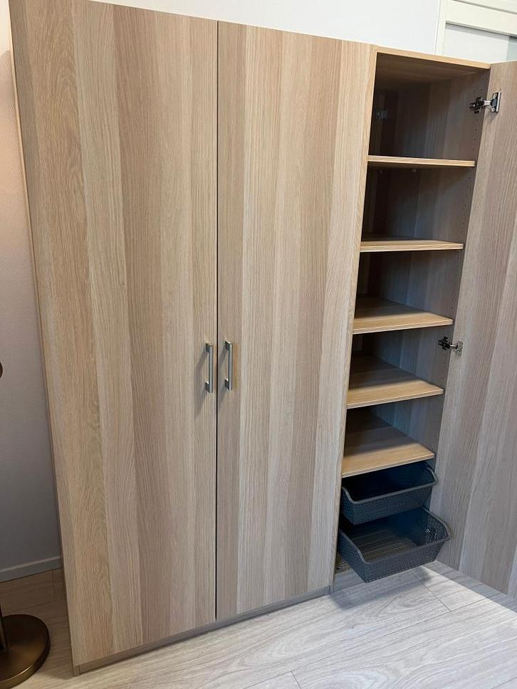 Pax kledingkast 1.80 breed  bij 20.1 hoog, Huis en Inrichting, Kasten | Kledingkasten, Zo goed als nieuw, 200 cm of meer, 150 tot 200 cm
