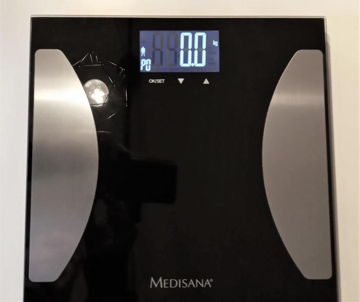 Medisana BS475 weegschaal met lichaamsanalyse, Witgoed en Apparatuur, Weegschalen, Zo goed als nieuw, Digitaal, Personenweegschaal