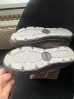 Clarks Laarzen Maat 39 -  Nieuw, Ophalen of Verzenden, Zo goed als nieuw, Bruin, Lage of Enkellaarzen