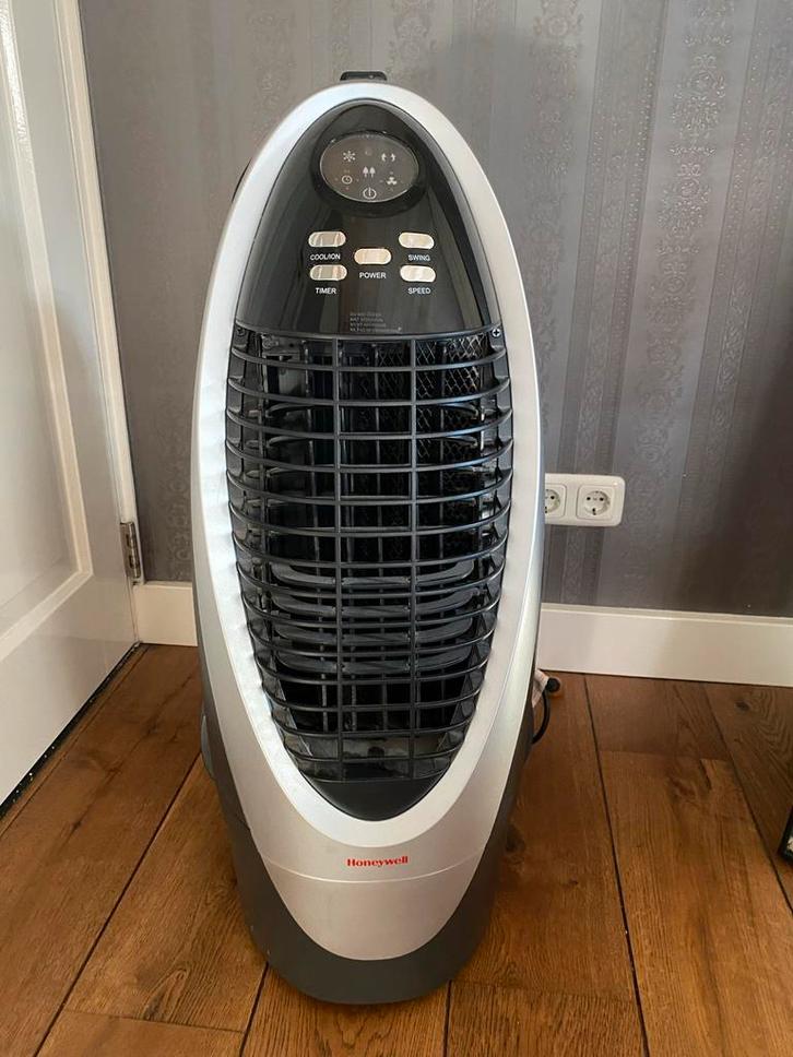 Honeywell CS10XE Luchtkoeler - Zwart/Grijs, Witgoed en Apparatuur, Airco's, Gebruikt, Mobiele airco, Minder dan 60 m³, 3 snelheden of meer