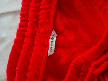 Kleding  beschikbaar voor biedingen