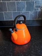 Le Creuset fluitketel, Huis en Inrichting, Keuken | Potten en Pannen, Ophalen of Verzenden, Gietijzer, Koekenpan of Braadpan