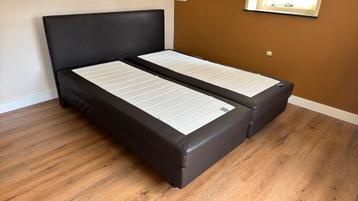 Auping boxspring beschikbaar voor biedingen