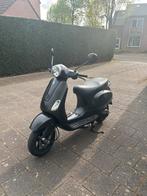 Vespa lx 50 2 takt te koop ( deze week ophalen 500,-), Fietsen en Brommers, Scooters | Vespa, Ophalen of Verzenden, Zo goed als nieuw