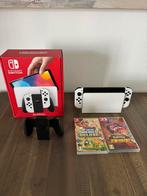 Nintendo Switch OLED + Games, Met games, Zo goed als nieuw, Zonder controller, Switch OLED
