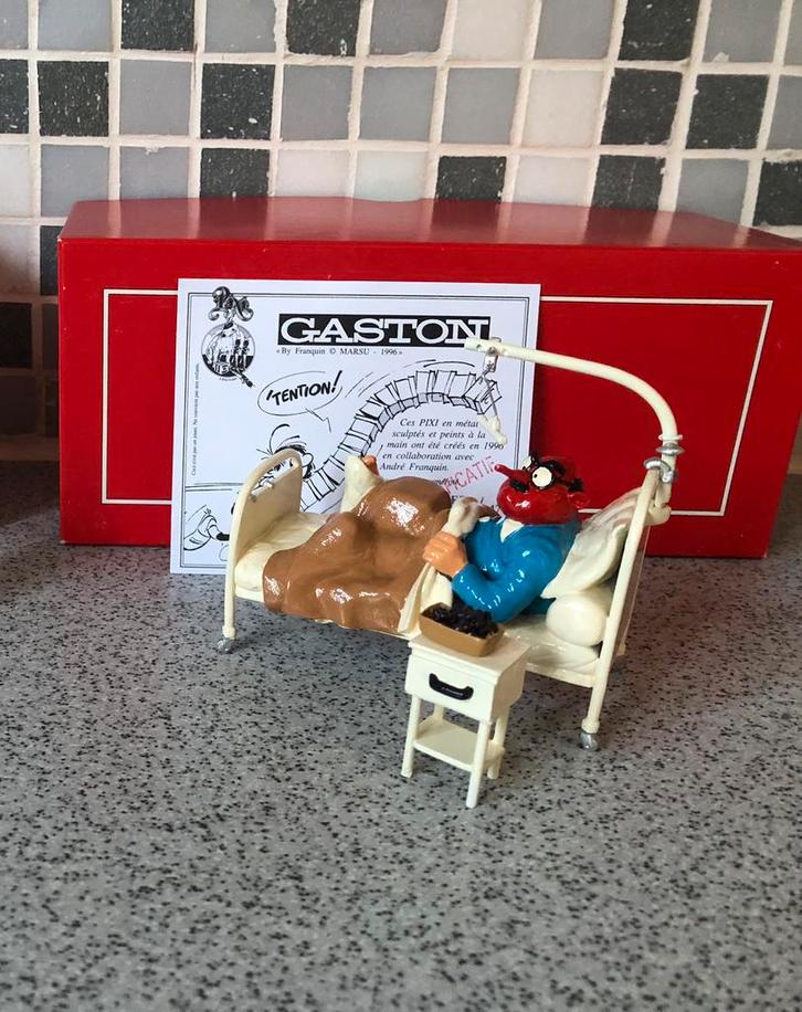 Mr. Demesmaeker in bed - Pixi - Gaston, Verzamelen, Stripfiguren, Zo goed als nieuw, Beeldje of Figuurtje, Asterix en Obelix, Ophalen of Verzenden