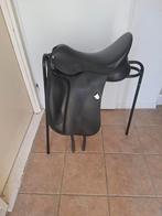 Bates dressage 17 inch, Dieren en Toebehoren, Dressuur, Ophalen of Verzenden, Zo goed als nieuw