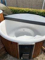 Skargards hottub / 2 stuks / tweedehands / bezorging, Tuin en Terras, Bubbelbaden en Hottubs, Ophalen, Fastfair, 7921ae, Zo goed als nieuw