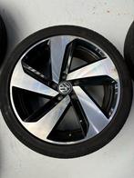 VW Golf 8 GTI Velgen 5x112 - 225/40/18 Banden, Auto-onderdelen, Banden en Velgen, 18 inch, Gebruikt, Banden en Velgen, Ophalen of Verzenden