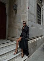 Elegant Black Satin Maxi Shirt Dress, size XL, Kleding | Dames, Jurken, Zwart, Maat 46/48 (XL) of groter, Nieuw, Ophalen of Verzenden