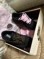 Originele Travis Scott x Nike sneakers, Huis en Inrichting, Kasten | Schoenenkasten, Ophalen, Nieuw