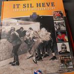 It Sil Heve - 100 jaar Elfstedentocht, Boeken, Ophalen of Verzenden, 20e eeuw of later, Zo goed als nieuw, Onbekend