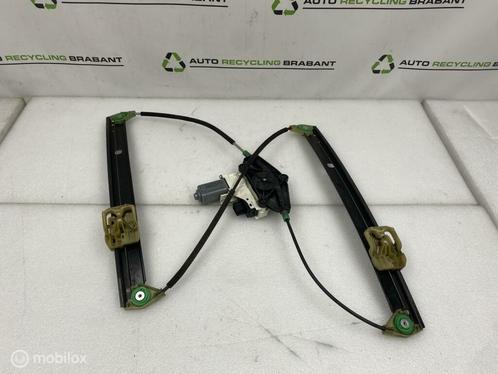 Raammechaniek Rechts Voor Audi A4 B8 8K ORIGINEEL 8K0837462, Auto-onderdelen, Ruiten en Toebehoren, Audi, Gebruikt, Ophalen of Verzenden