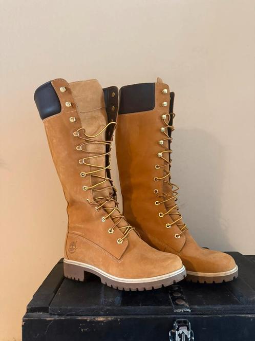 Timberland premium, Kleding | Dames, Schoenen, Zo goed als nieuw, Hoge laarzen, Overige kleuren, Ophalen of Verzenden