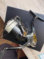 Shimano Stella 4000XG, Watersport en Boten, Hengelsport | Algemeen, Ophalen of Verzenden, Zo goed als nieuw, Molen