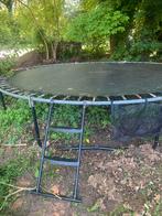 Geweldig, mega grote trampoline te koop met trap, Ophalen, Zo goed als nieuw