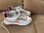 Mooie witte sneakers maat 38, Ophalen of Verzenden, Zo goed als nieuw, Wit, Sneakers of Gympen