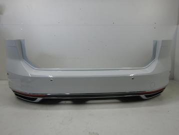 VW Passat B8 Facelift Variant Achterbumper 4PDC LS9R beschikbaar voor biedingen