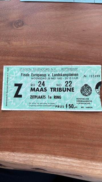 Kaartje Europacup finale 1982 de Kuip beschikbaar voor biedingen