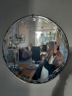 OUD  ...  VERWEERD GESLEPEN  ......  RONDE SPIEGEL, Antiek en Kunst, Ophalen, Rond, Minder dan 50 cm
