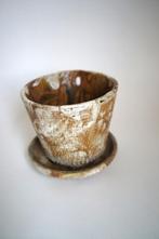 vintage hangpot wand bloempot keramiek aardewerk., Gebruikt, Binnen, Ophalen of Verzenden, Overige vormen