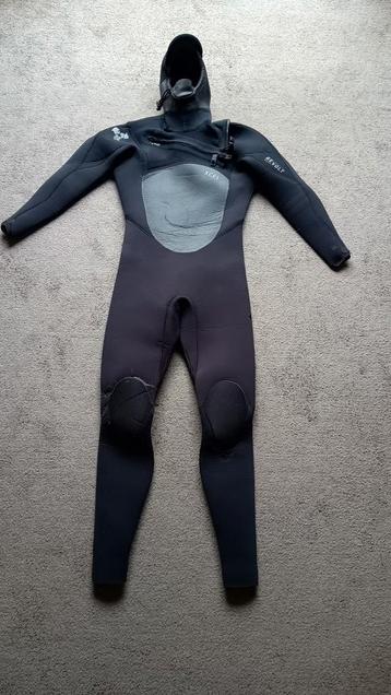 Wetsuit Xcel maat M 5/4 mm beschikbaar voor biedingen