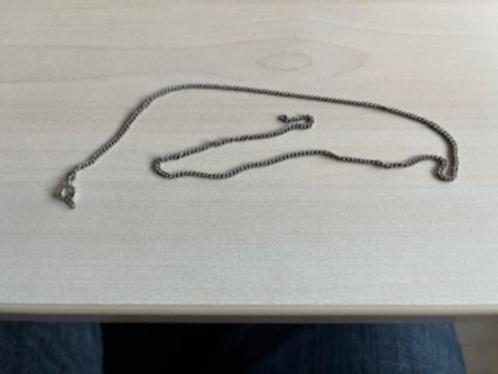 Halskettingen en hangertjes (a), Sieraden, Tassen en Uiterlijk, Kettingen, Gebruikt, Overige materialen, Ophalen of Verzenden