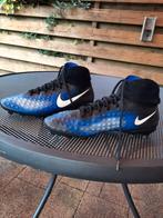 Nike voetbalschoenen Magista (maat 43), Maat XS of kleiner, Ophalen, Zo goed als nieuw, Schoenen