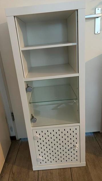 IKEA Kallax Vitrinekast ZGAN beschikbaar voor biedingen