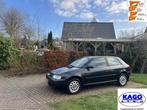 Sportieve Audi A3 1.6 Attraction bj 1999, Gebruikt, Handgeschakeld, Metallic lak, 1065 kg