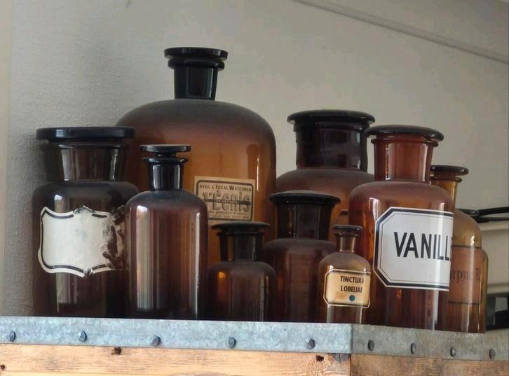 10 Mooie oude apothekers flessen, Antiek en Kunst, Curiosa en Brocante, Ophalen