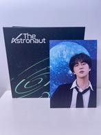 BTS jin the astronaut album green version, Verzamelen, Muziek, Artiesten en Beroemdheden, Foto of Kaart, Zo goed als nieuw, Verzenden